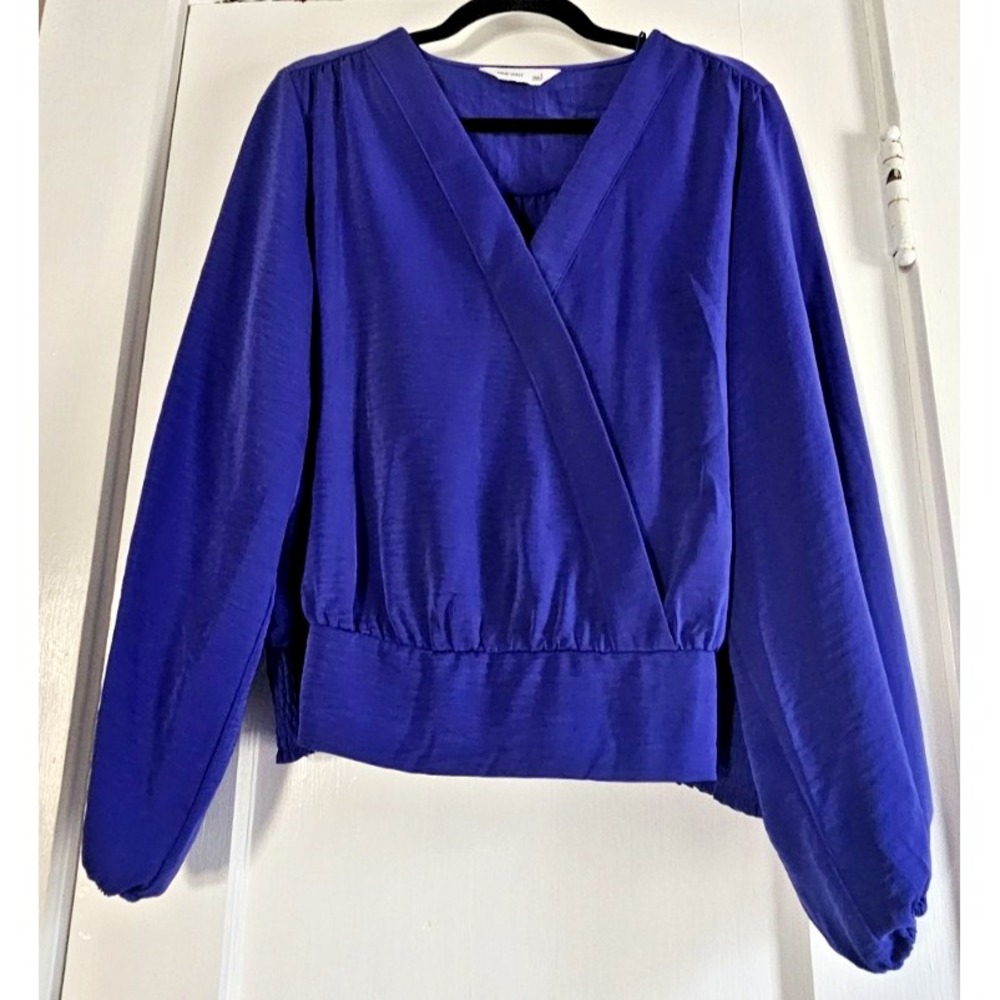 NWT NINE WEST cobalt blue long sleeve surplice blouse banded waist womens L